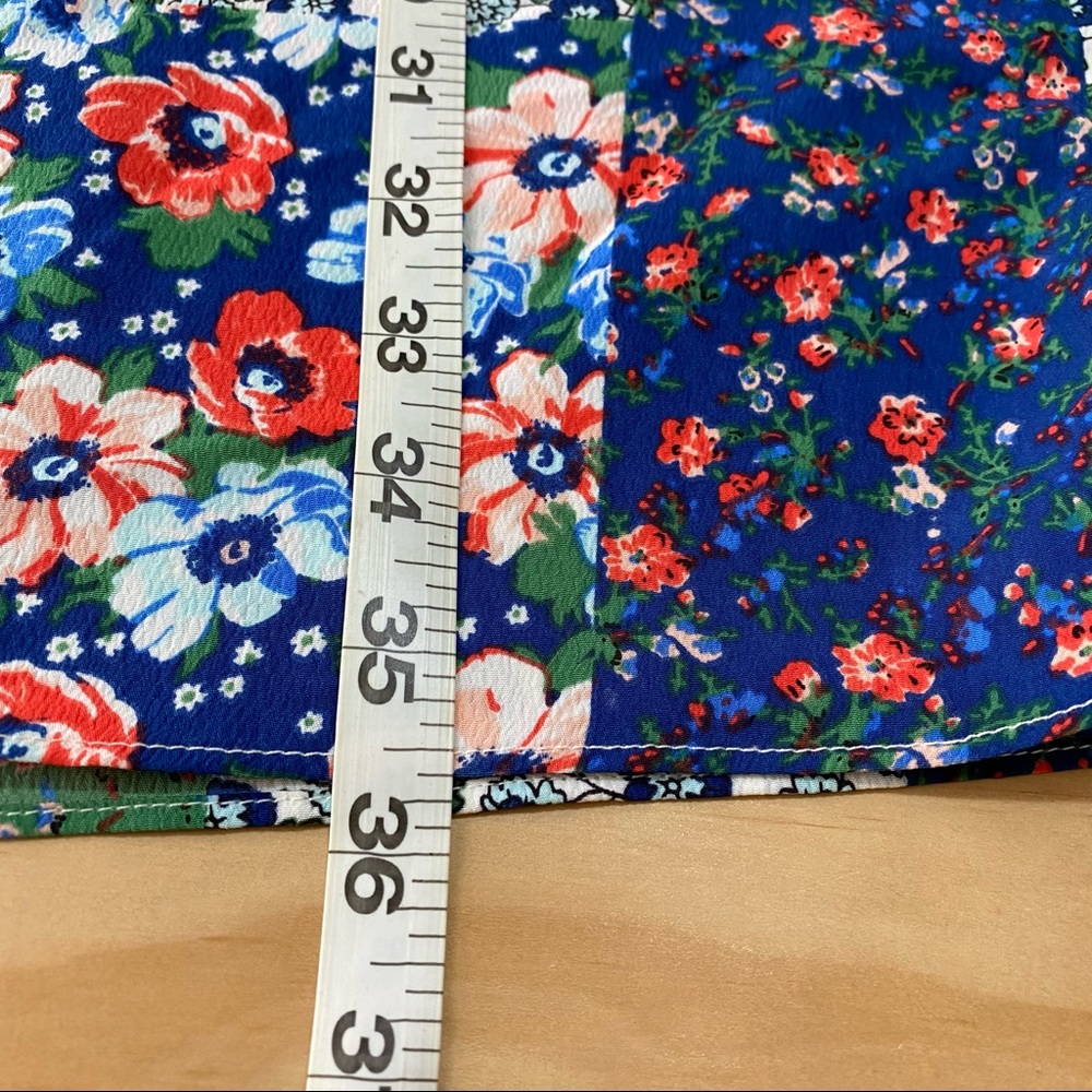 Charming Charlie Floral Cold Shoulder Dress Size M - Picture 5 of 8